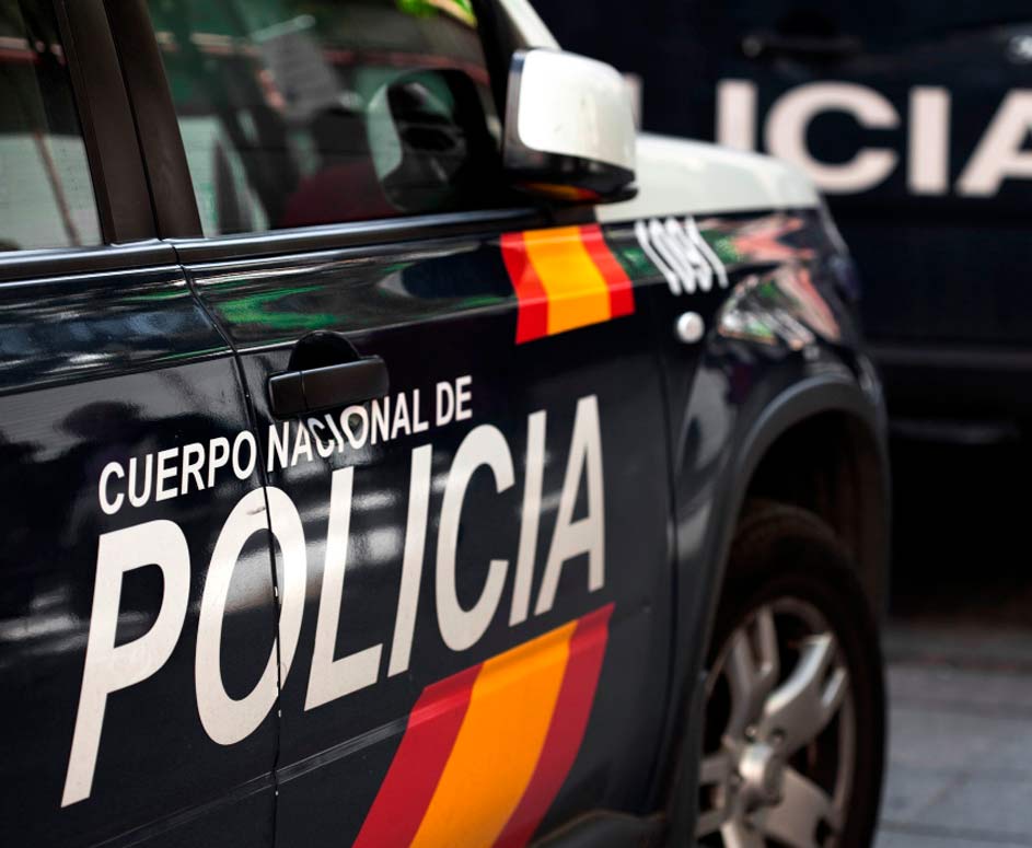 Coche patrulla del Cuerpo Nacional de Policía
